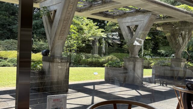 公園内レストラン